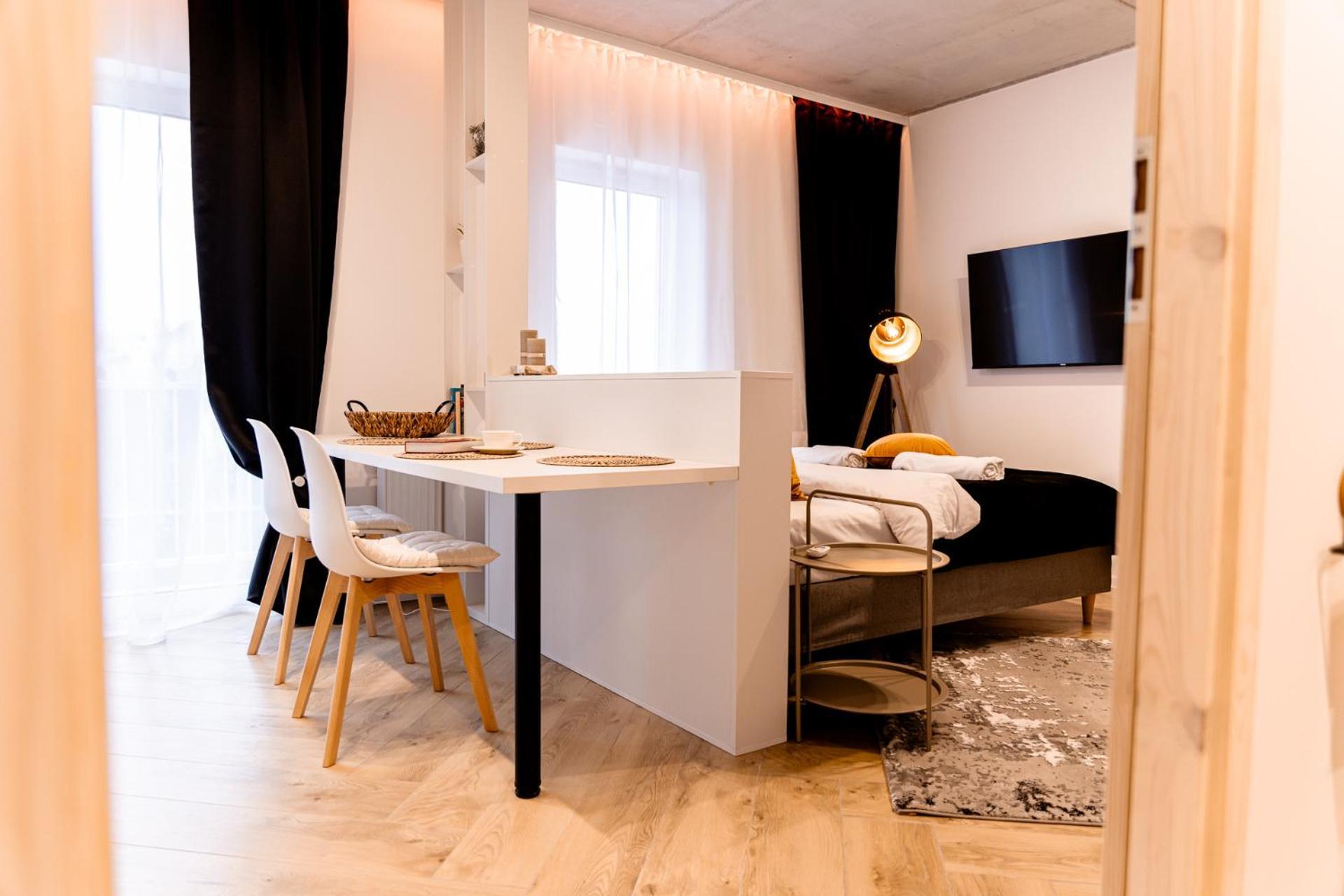 Hop & Lulu Delux Apartments Goleniów Kültér fotó